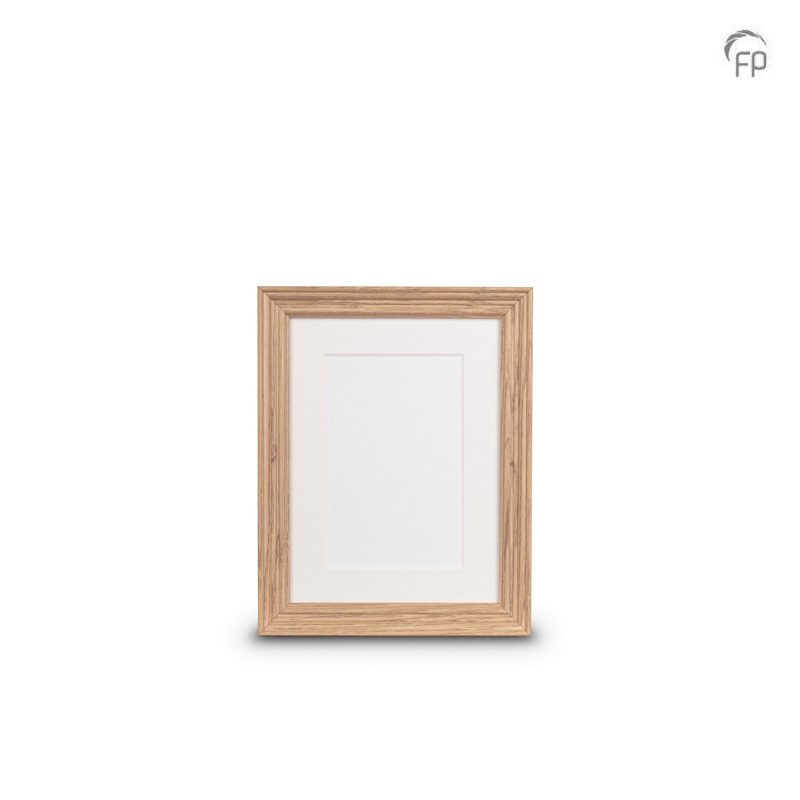 Houten fotolijst blank eiken — klein formaat (foto 15 × 20 cm)